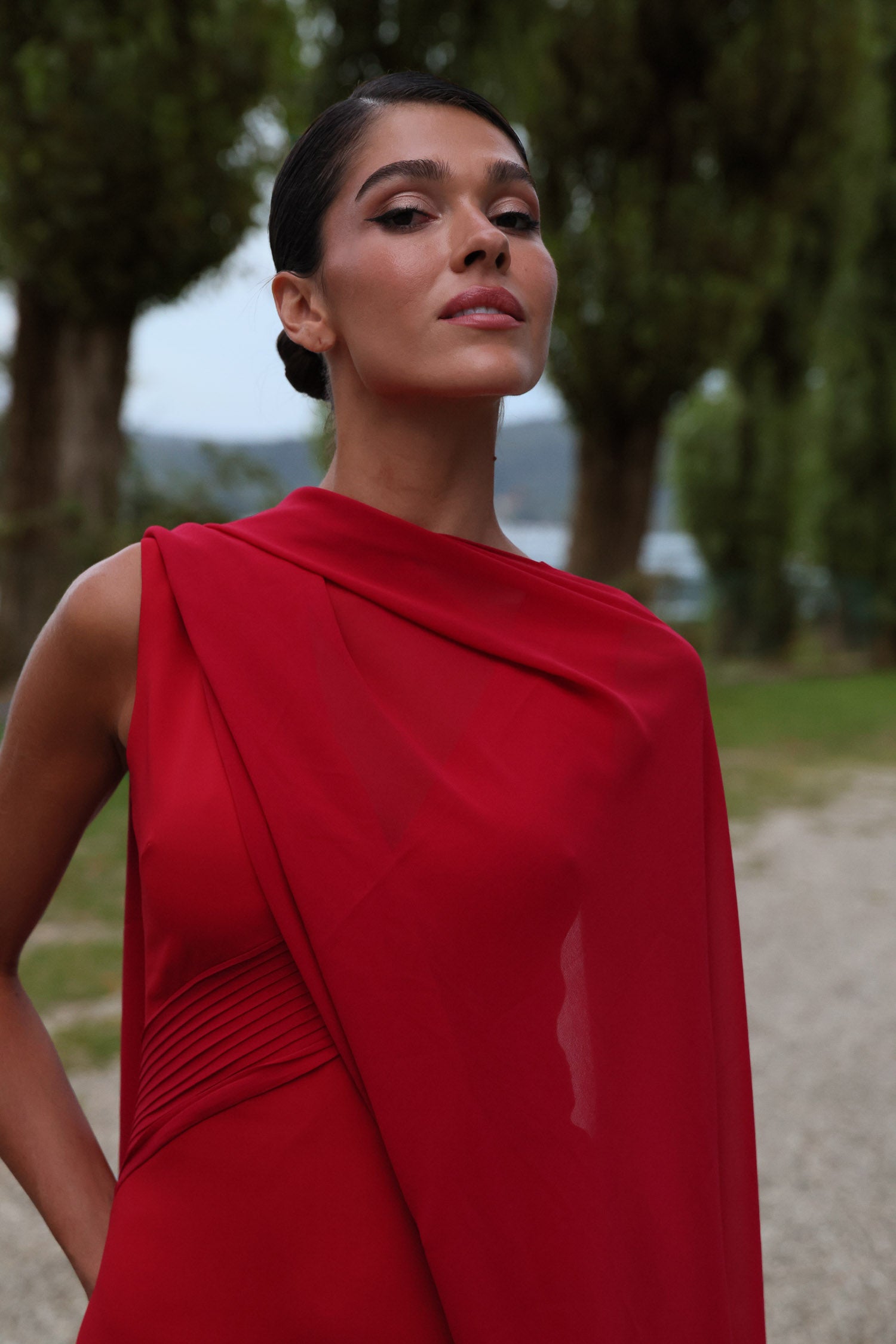 Tosca Carmine Shawl