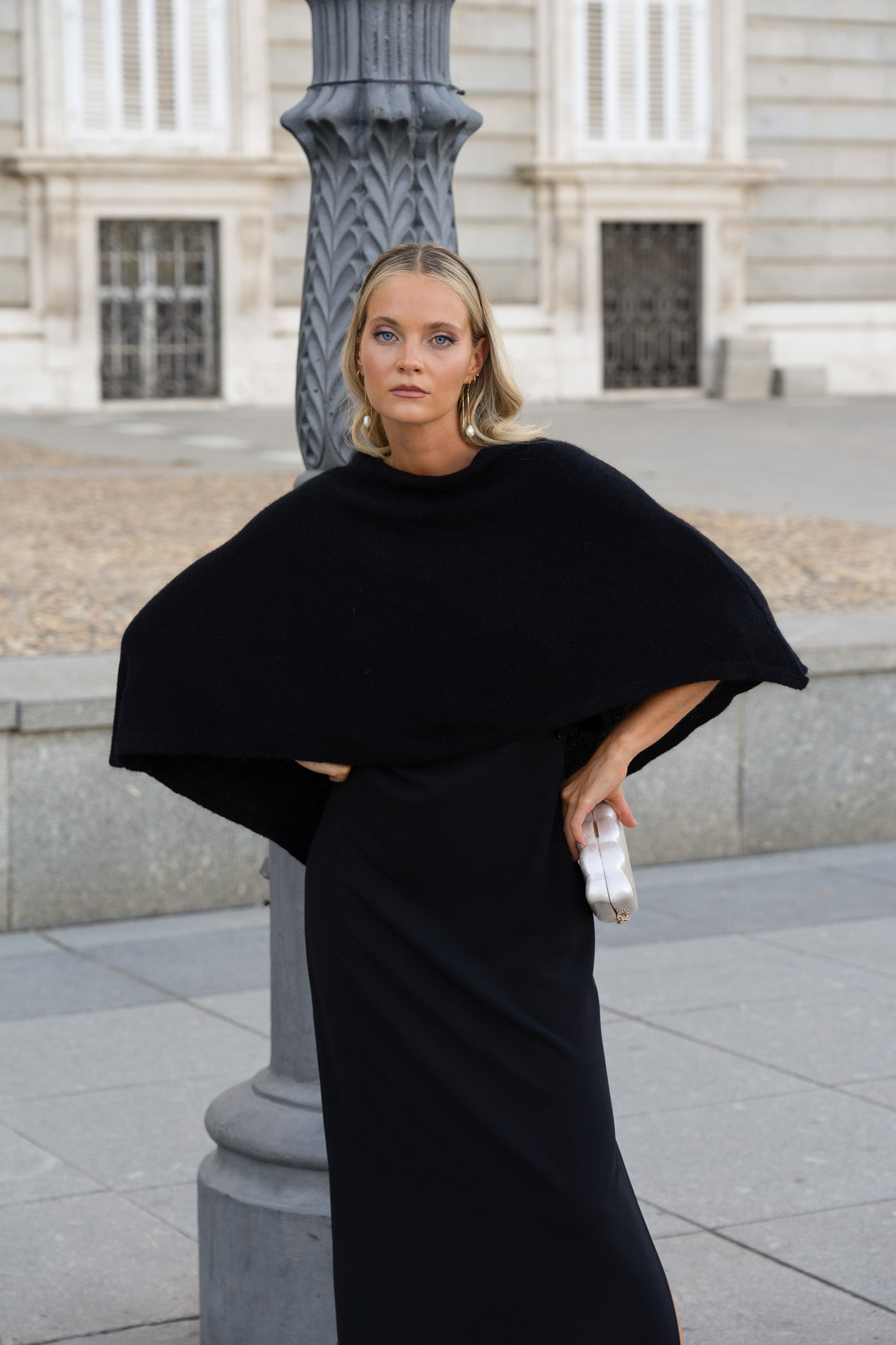 Poncho Inaya Negro