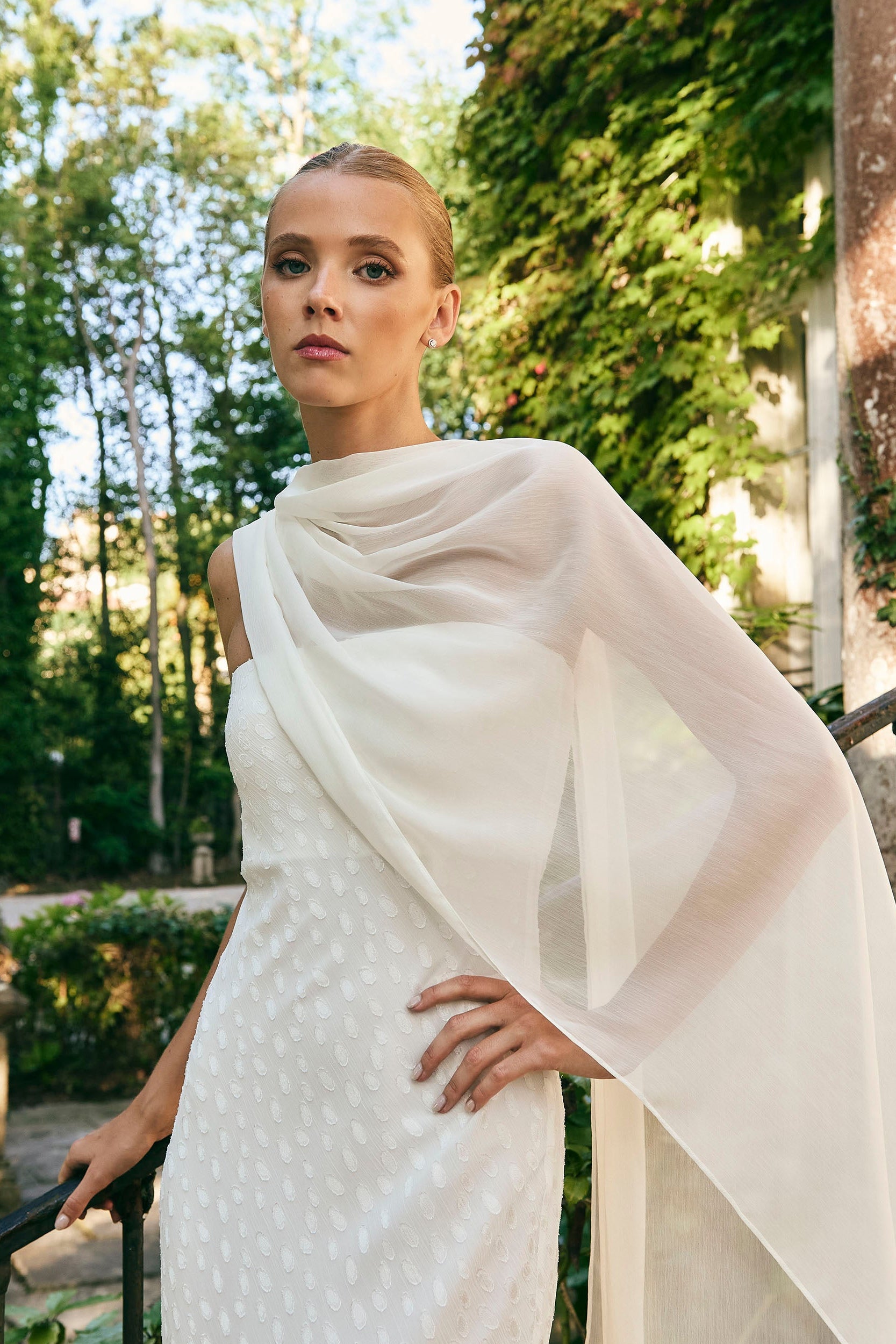 shawl dress Tosca White Shawl