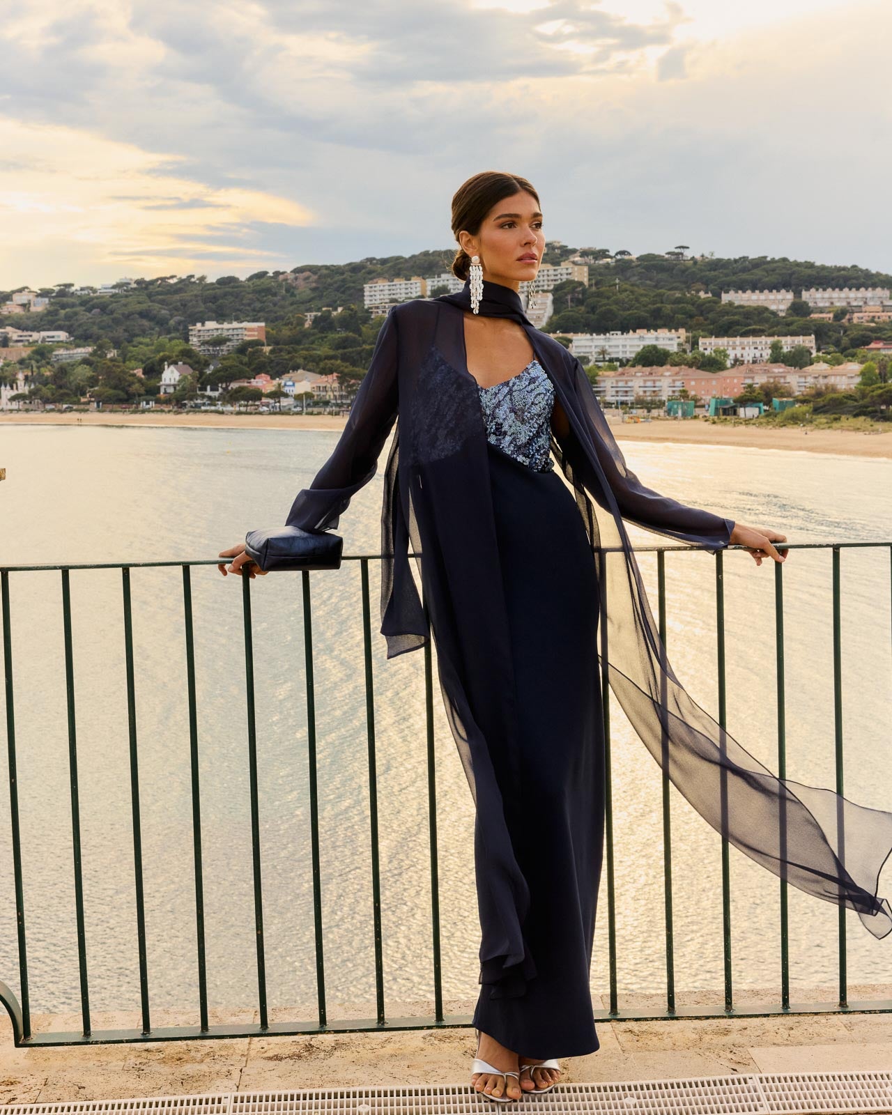 Perseo Navy Cape