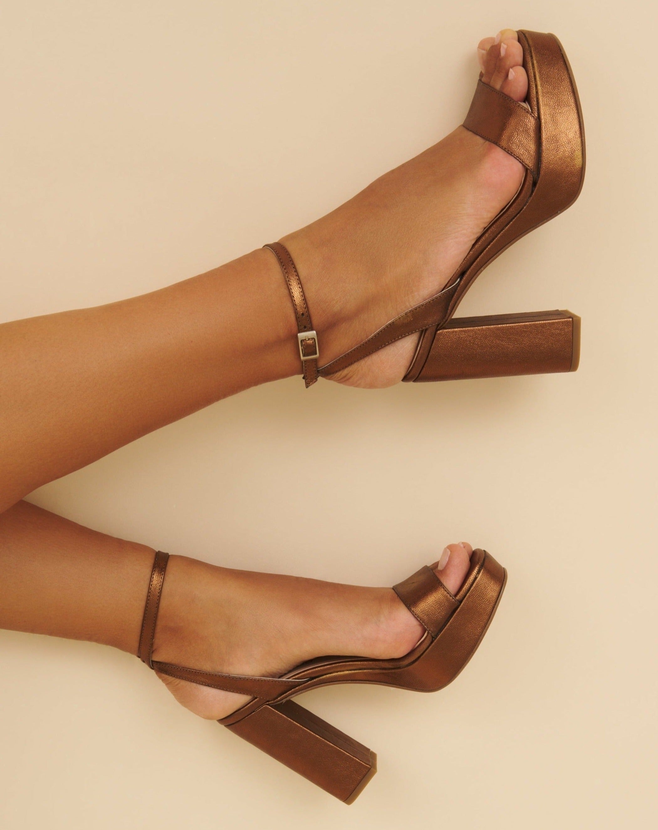 Loira Copper Sandals