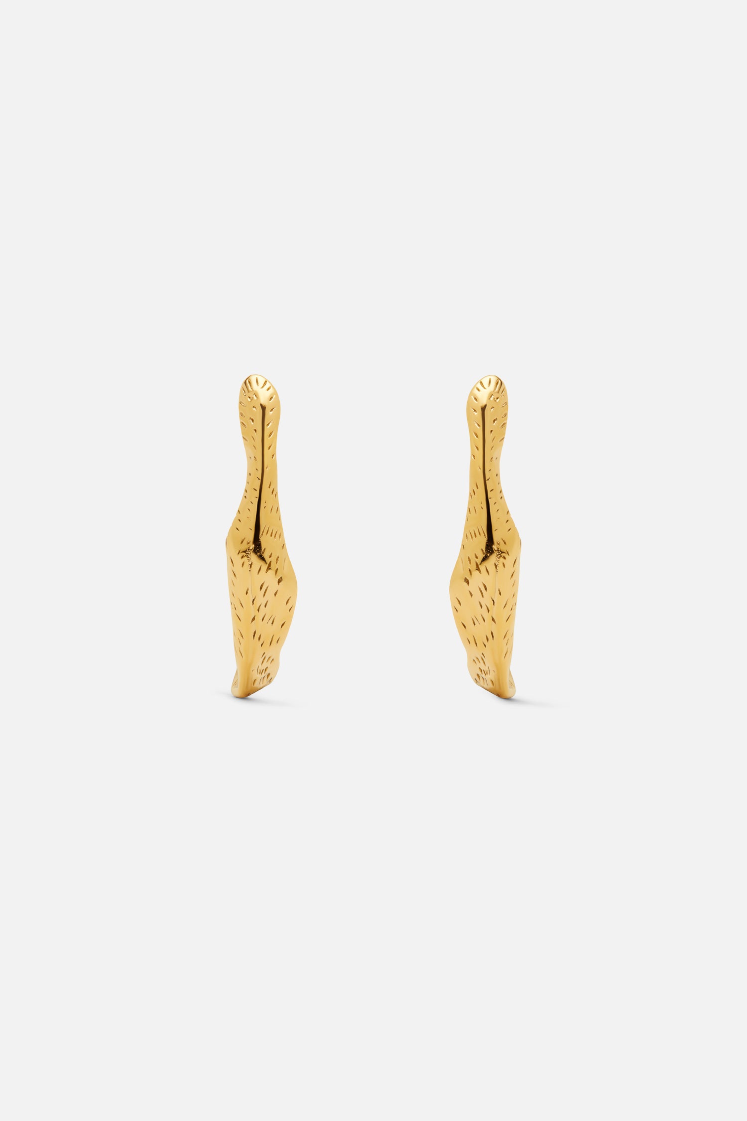 Pendientes Semiaro Irregular Dorado