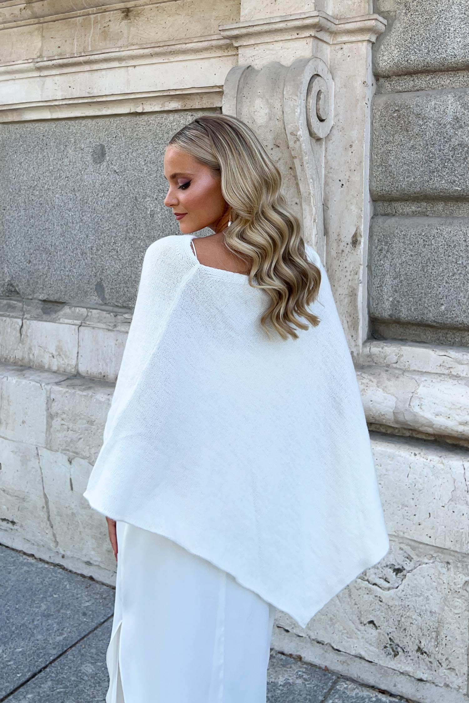 Poncho Inaya Marfil