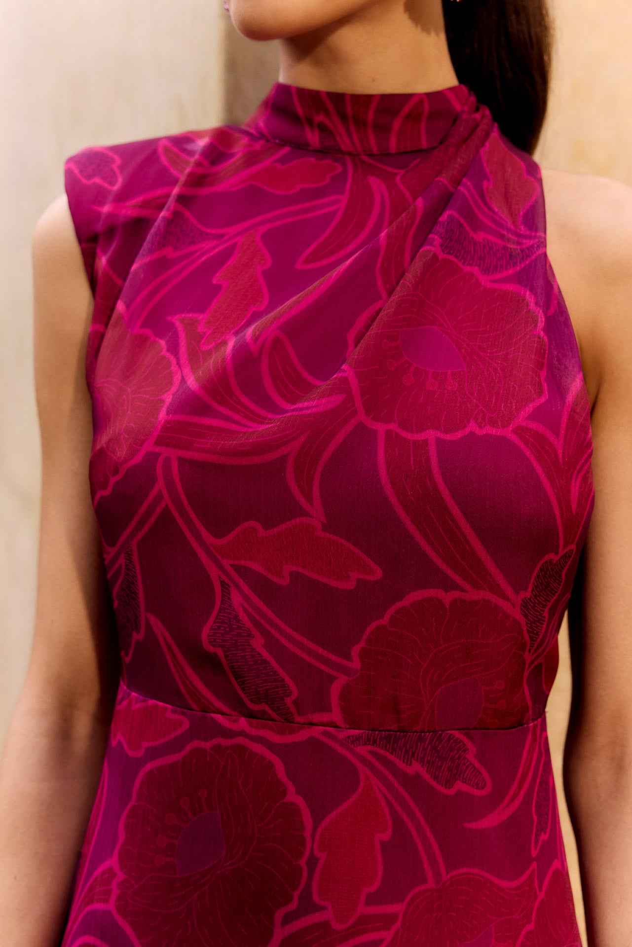 Irisa Dress Guaria Fuchsia