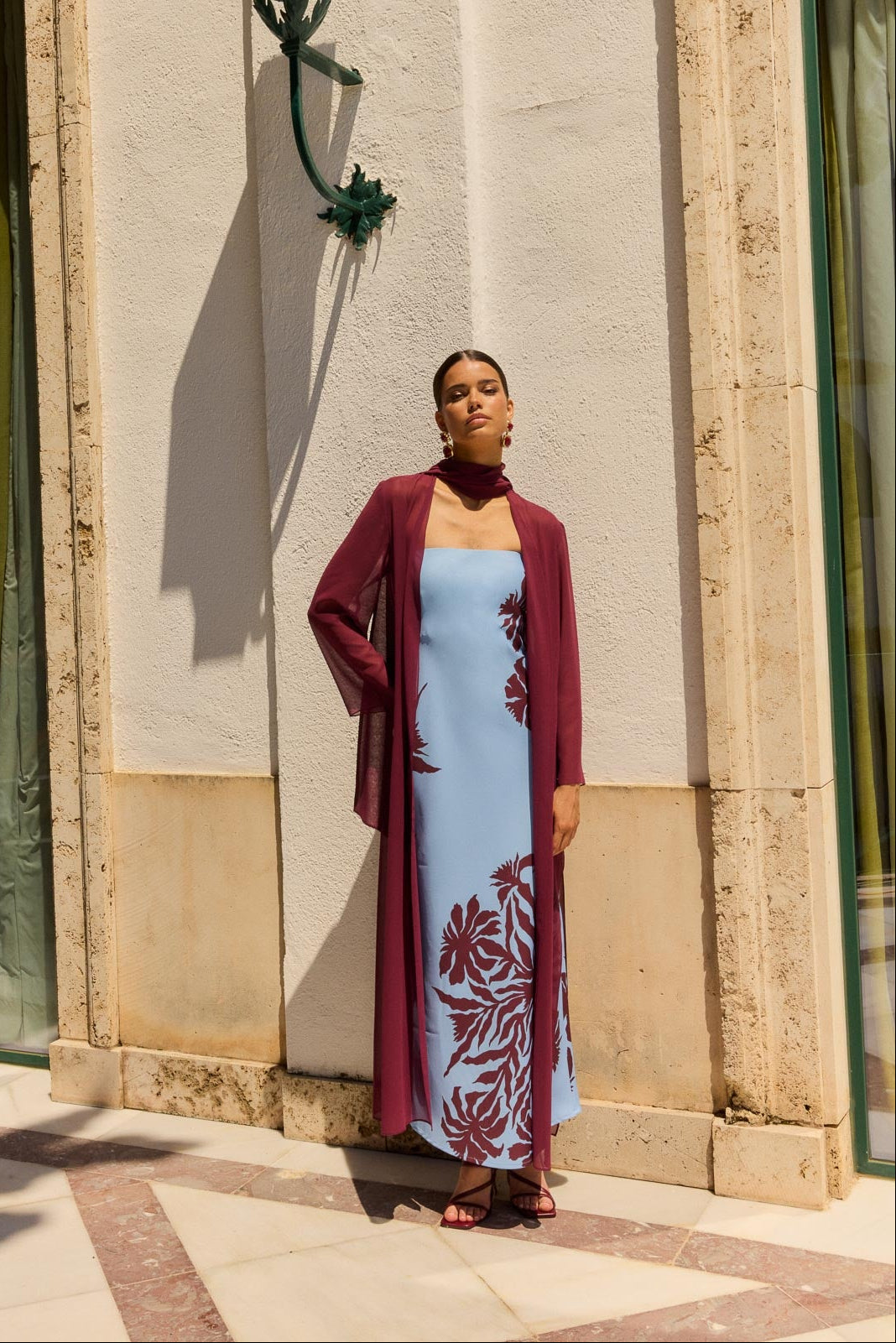 Perseo Burgundy Cape Perseo Burgundy Cape