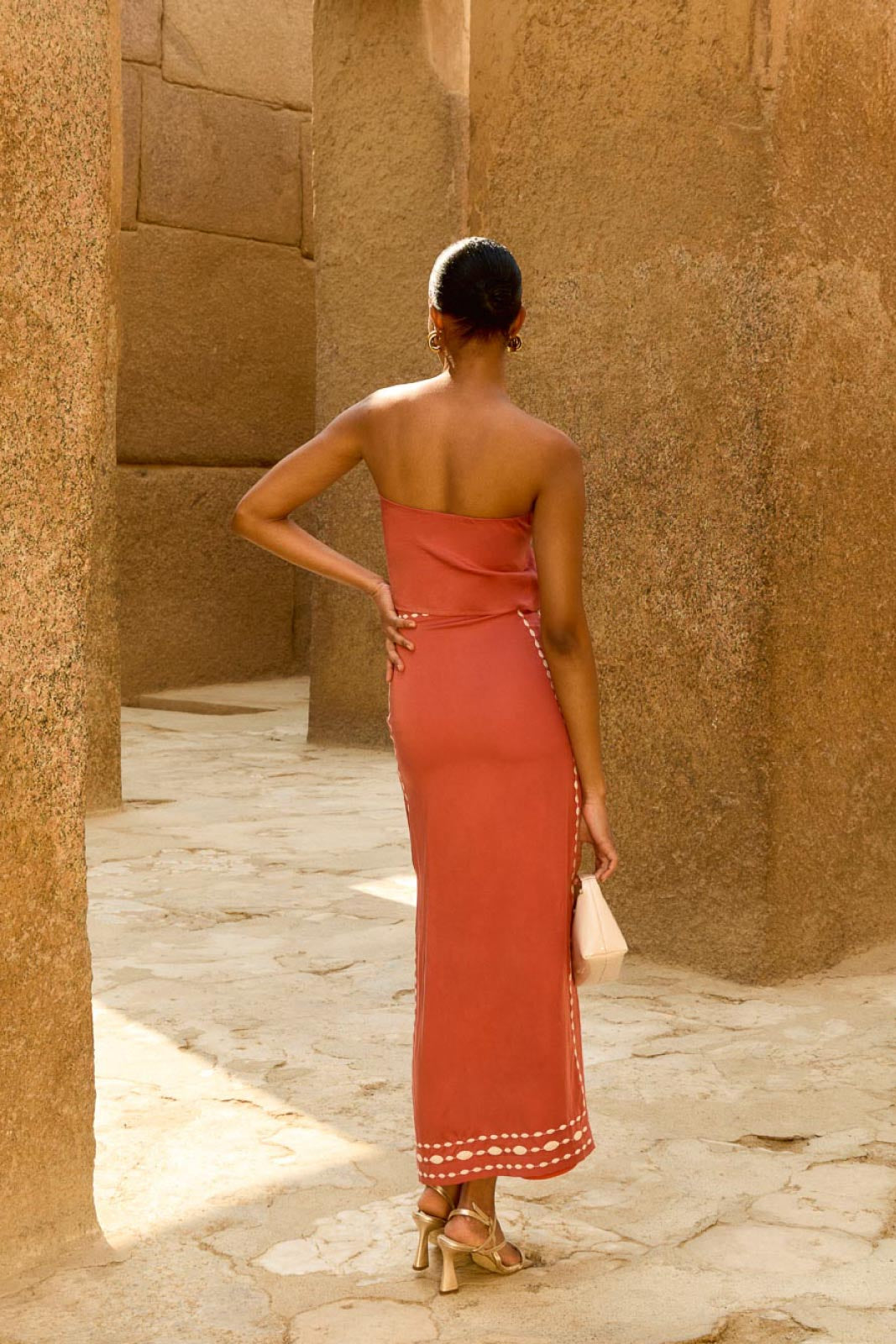 Dune Embroidery Tile Skirt